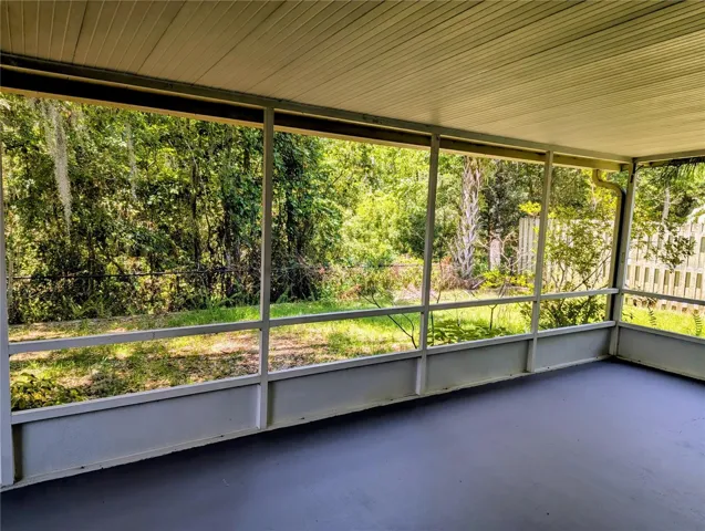 Screen Room w/ Private Backyard Lot