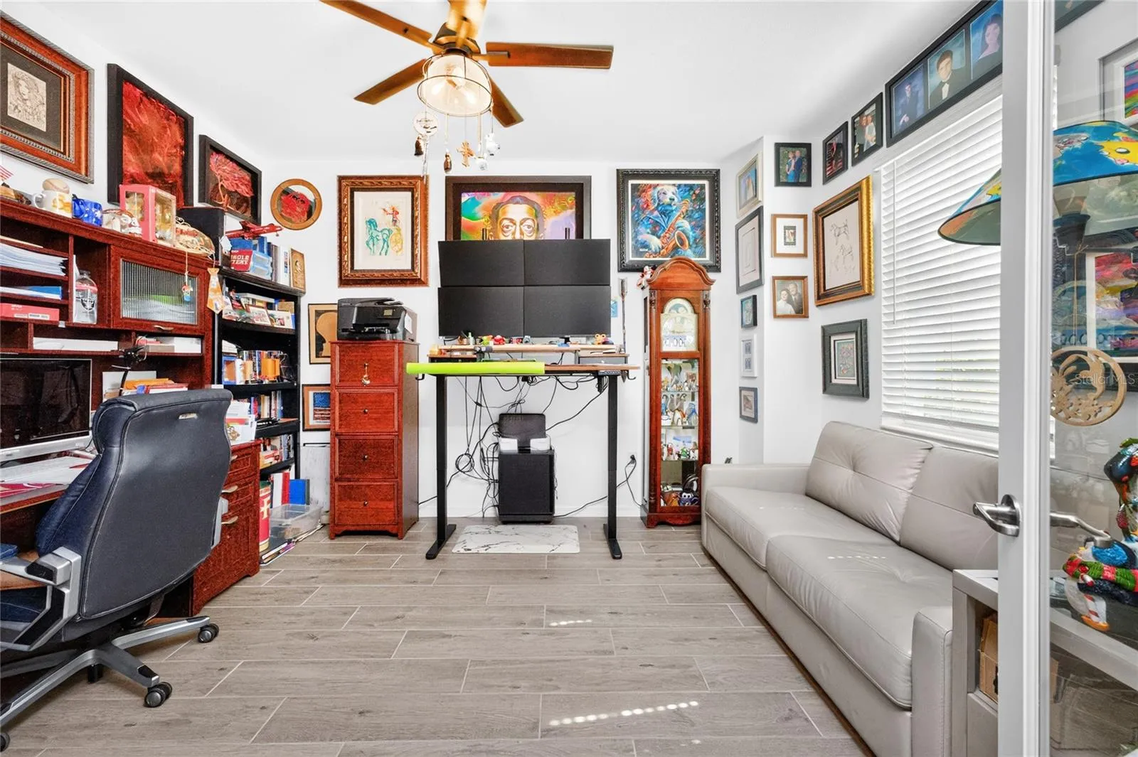 Great Office or Den