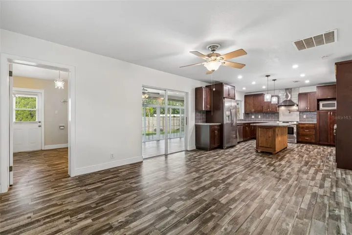 Family Room/Kitchen