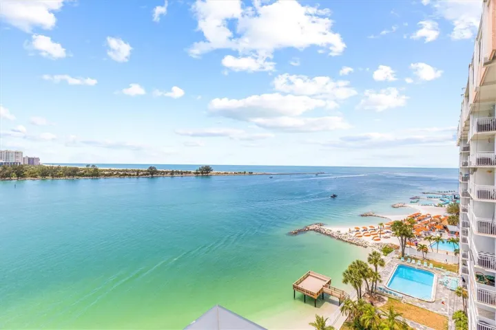 Beachfront with beautiful Gulf views!