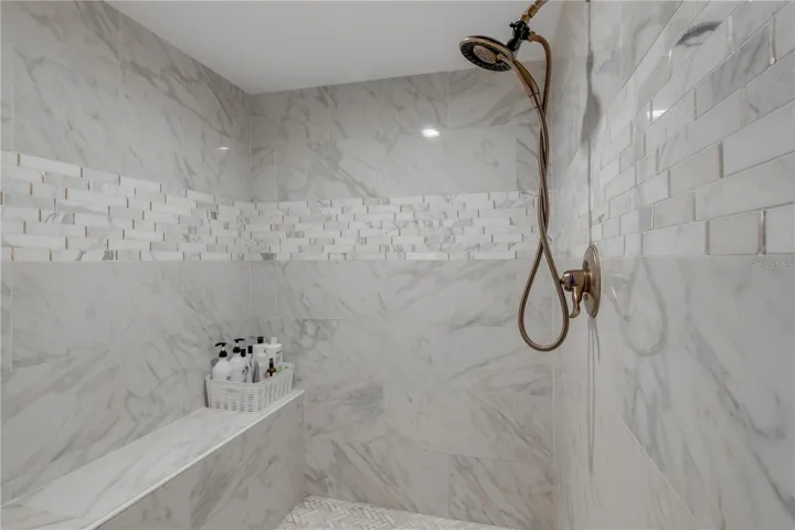 Master Bath Upstairs