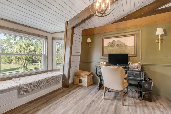 Bedroom/Office Upstairs