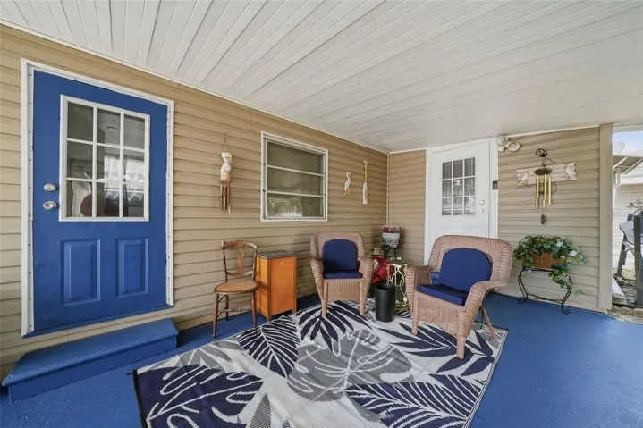 Adorable outdoor space!