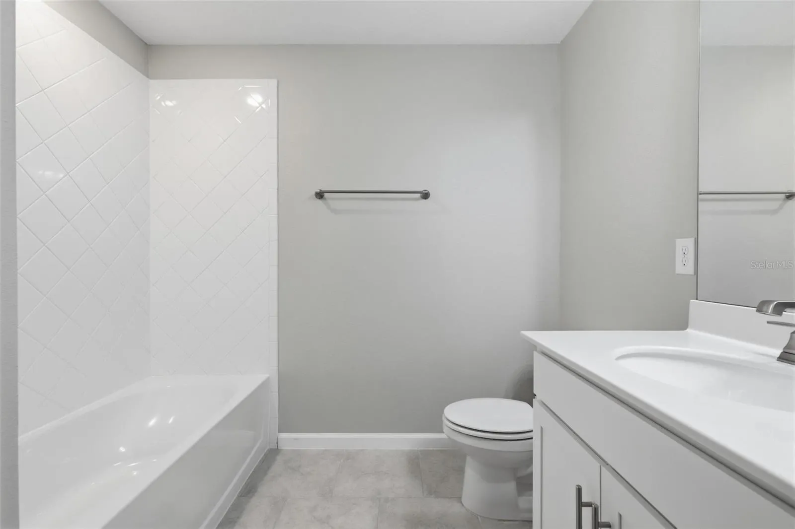 2nd bath upstairs