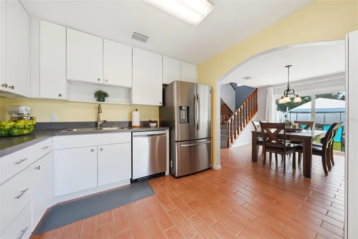 KITCHEN TO DINING ROOOM