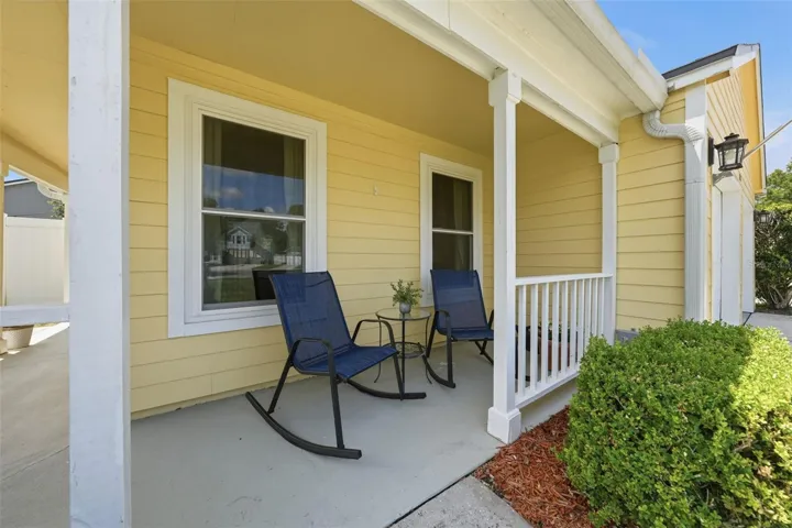 QUIET PATIO ON 2 SIDES