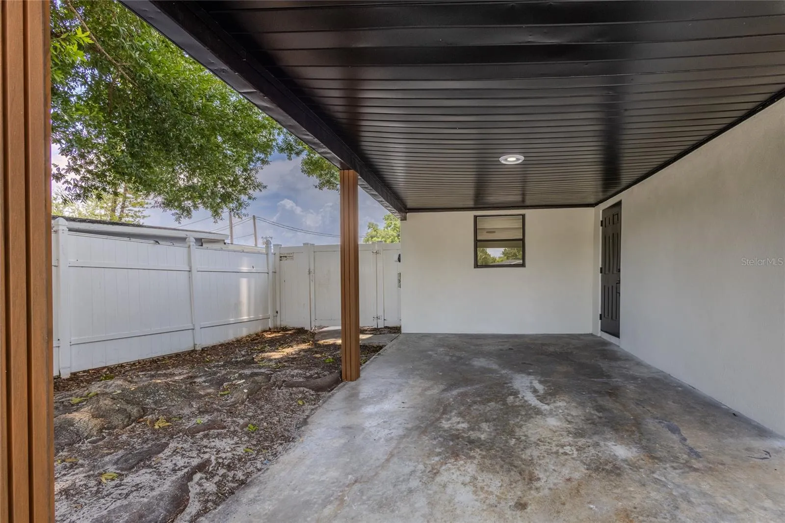 Carport
