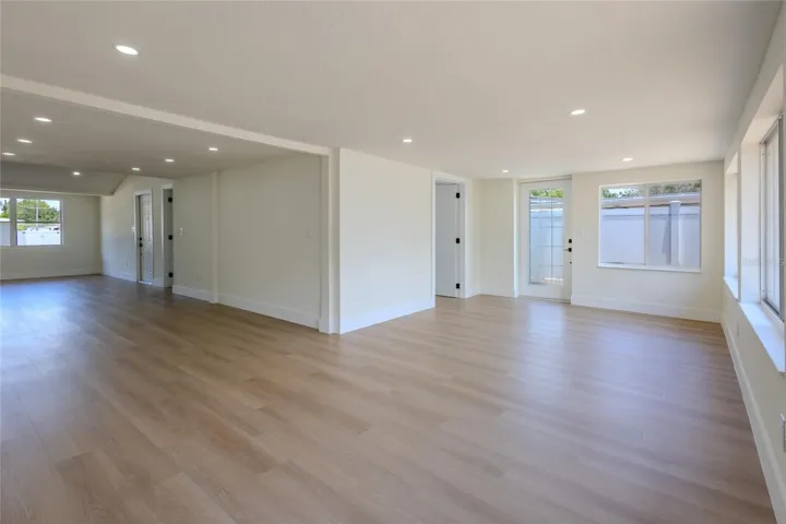 Living room/Family room