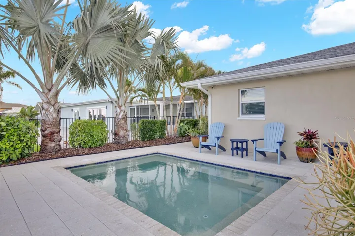 HOT OR COLD - THIS SWIM SPA HAS IT ALL.   CHILLER FOR HOT DAYS AND HEATED JETS FOR COOL WEATHER ENJOYMENT.  YEAR ROUND. NEW POOL PUMP AND FILTER