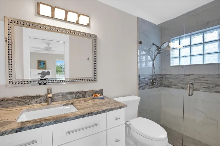 SPARKLING BATHROOM