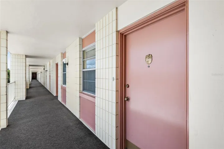 CONDO #506 2 DOORS FROM ELEVATOR