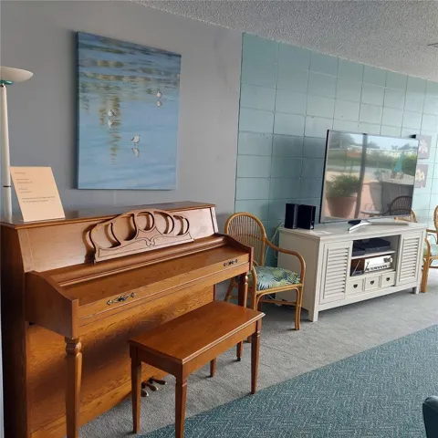 PIANO IN THE COMMON RECROOM