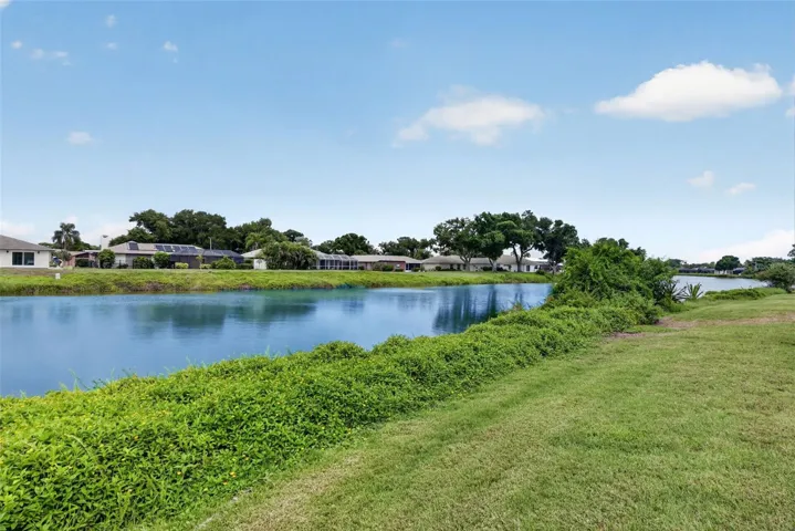 Gorgeous Lakeview