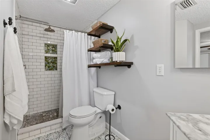 Primary Ensuite Bathroom with Walkin Shower