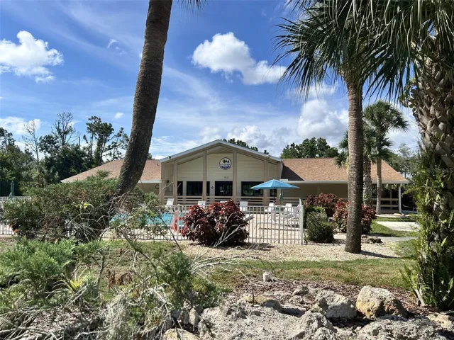 Pinebrook South Clubhouse and Pool