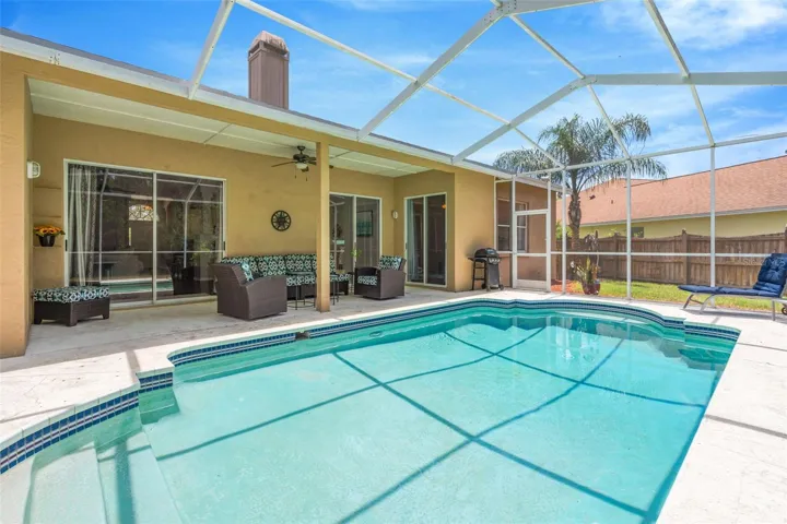 Pool/Porch