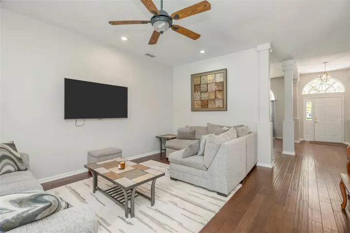 Family Room/Foyer