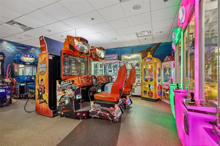 Game-room