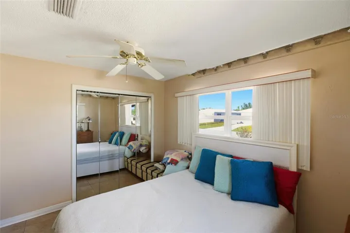 Bedroom2