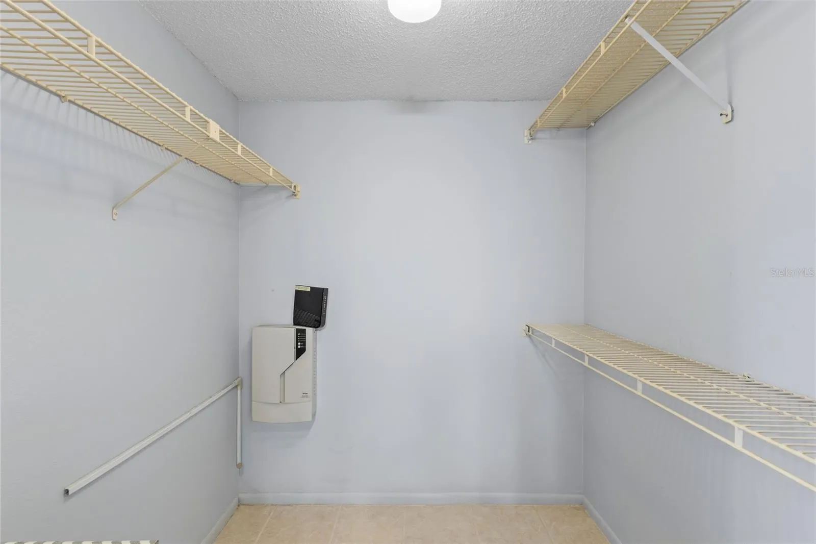Walk In Closet