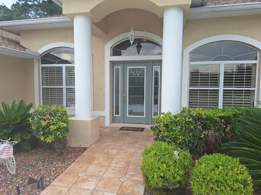 Front entry-tile &amp; leaded glass