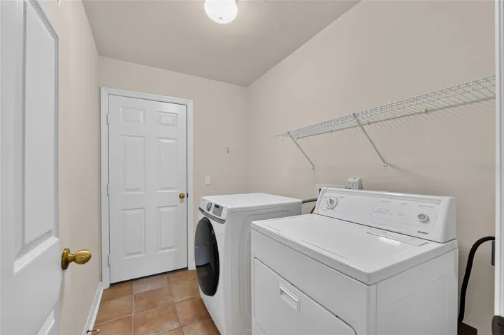 INDOOR LAUNDRY WITH WASHER/DRYER