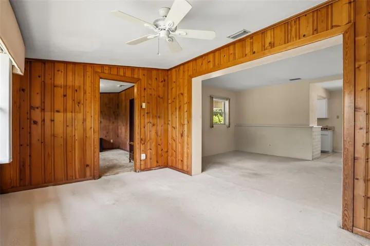 fr / to den/office, possible Bdrm