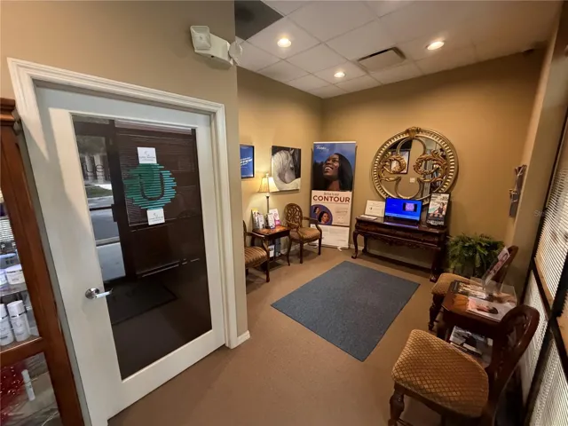 Suite 4325