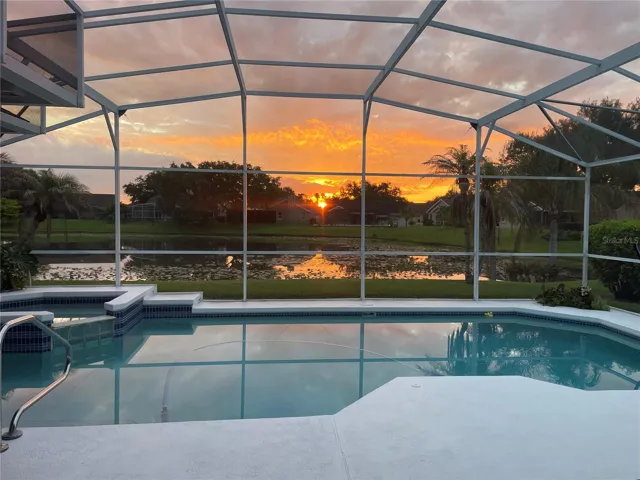 Jaw-Dropping Sunrise and Sunset!