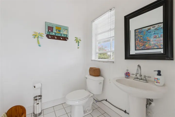Outdoor Pool Bath