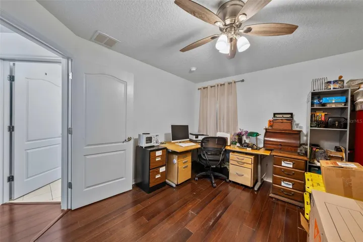 2nd Bedroom