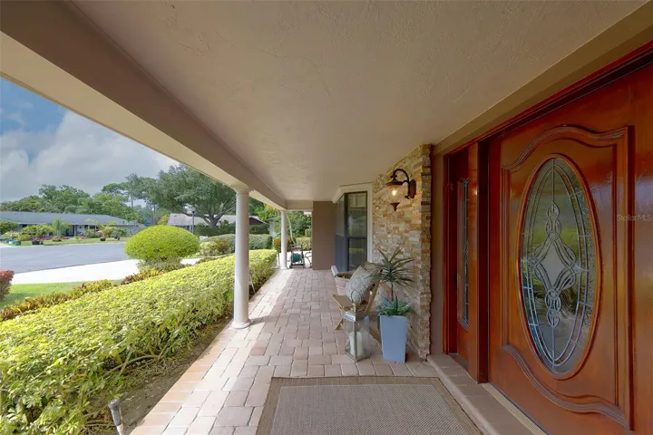 Spacious front patio