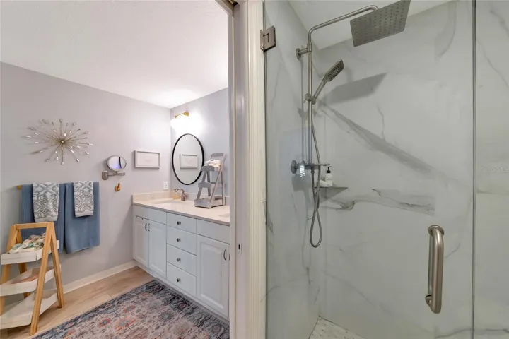 Primary bath