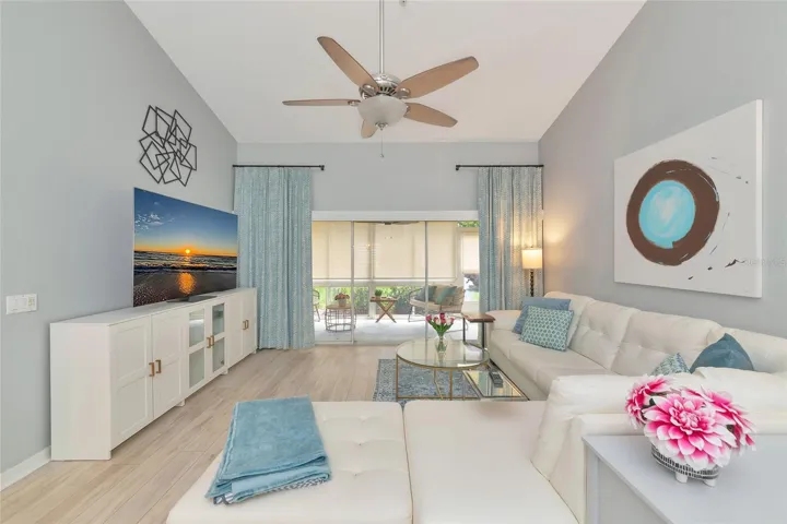 Living room to Sun room