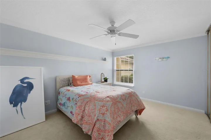 Guest bedroom pic 1