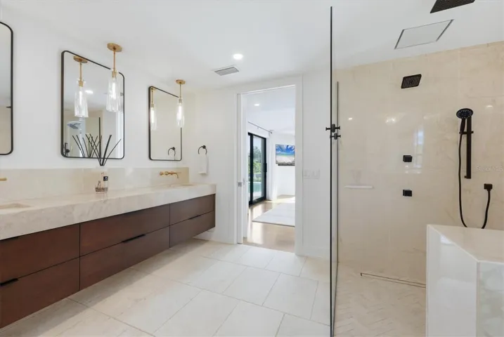 Primary Bath