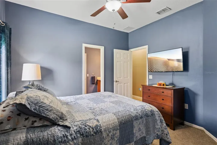 Second bedroom Jack &amp; Jill