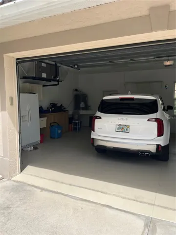 Two car garage, 2nd photo.