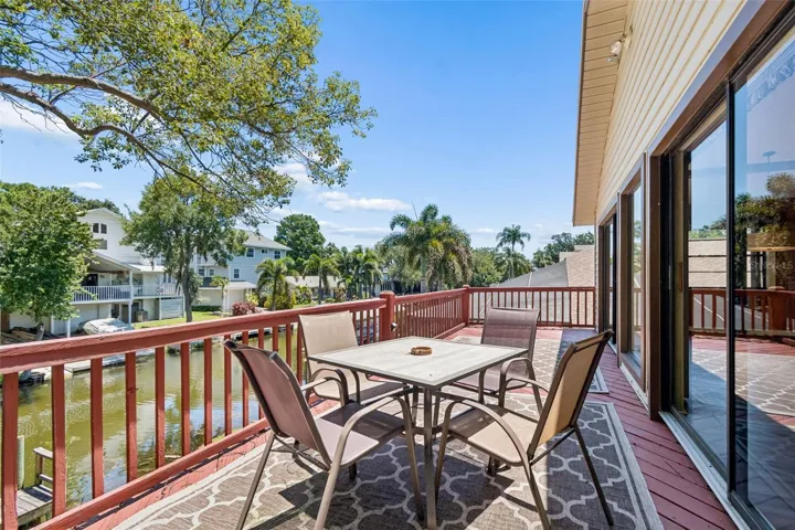 Enjoy your expansive balcomy with views of the lake.