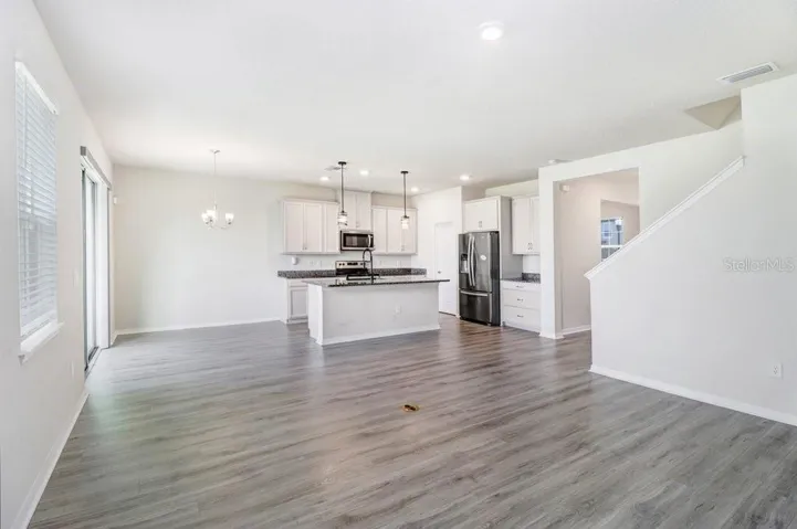 Great or Family room with view to back yard and kitchen