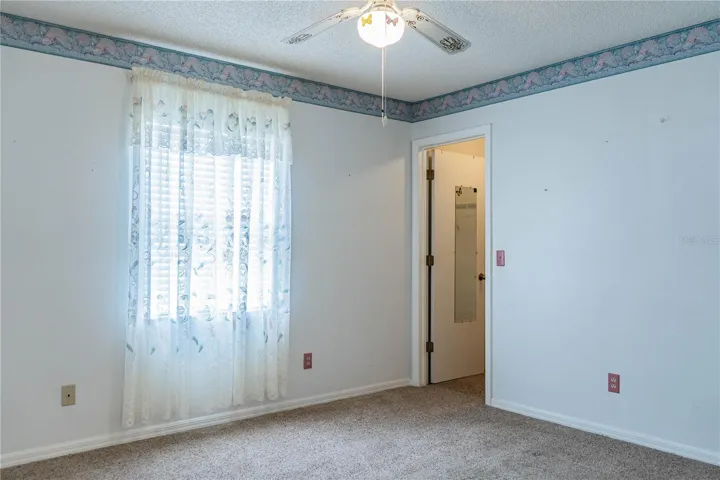 Guest bedroom