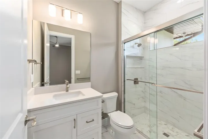 2nd bathroom