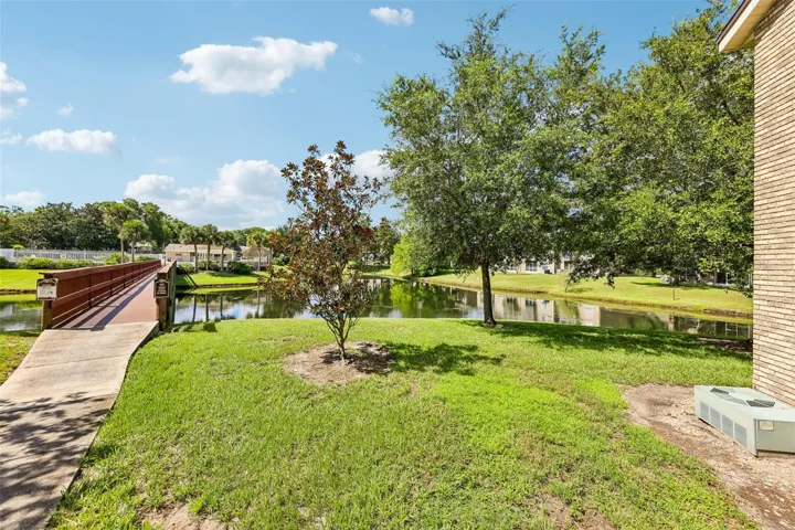 And a pond view!