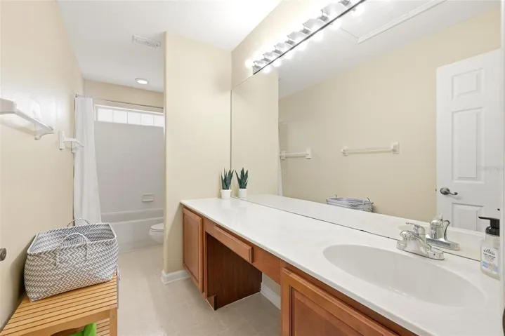 Upstairs Bathroom