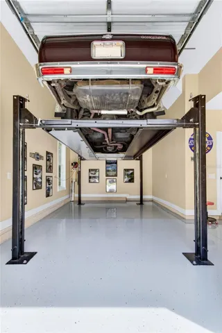 lift conveys with the sale
