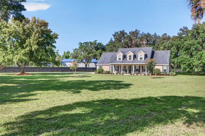 a very large open front lawn; plenty of room for a ball game & sports