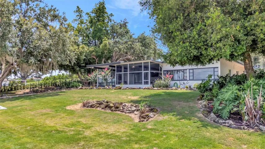 Lanai