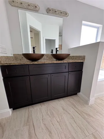 model home 1780 Converse Ct