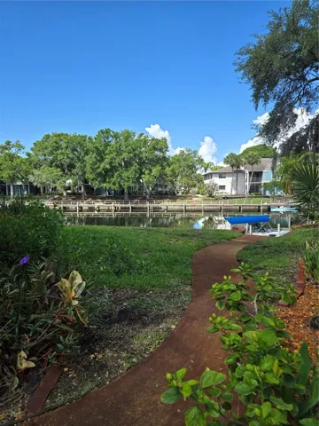 walk to pool