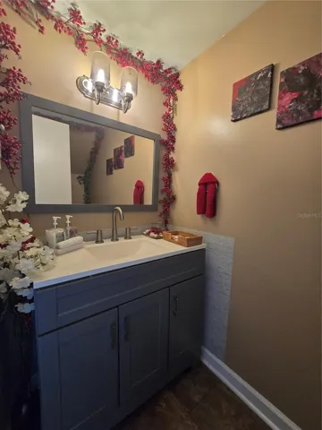 Powder room